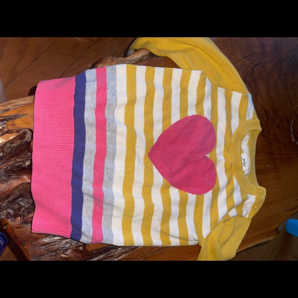 Mini Boden heart sweater